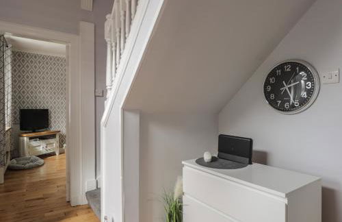 6 New Street - Photo 2