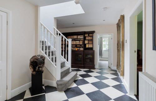 Mereside House Private Pool Retreat - Photo 20