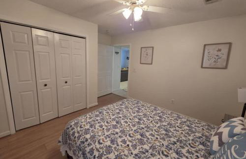 The Bama Bungalow 3BD Walk to the Game, Stay in Style - Foto 26