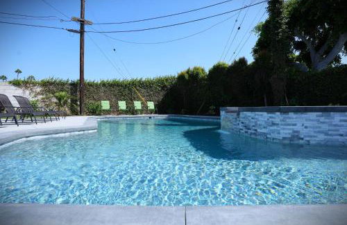 Awesome 5 bedroom 3 bath pool home with in-ground jacuzzi - Foto 23