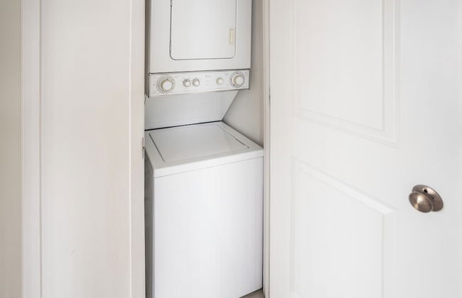 Premium A-Location Apartment - Photo 27