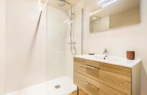 Luxueux Logement Design 4 ch Climatisé - Foto 22