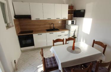 Apartmani Peran - Photo 29