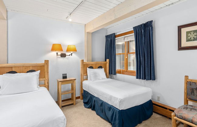 Top of the Village - Foto 59