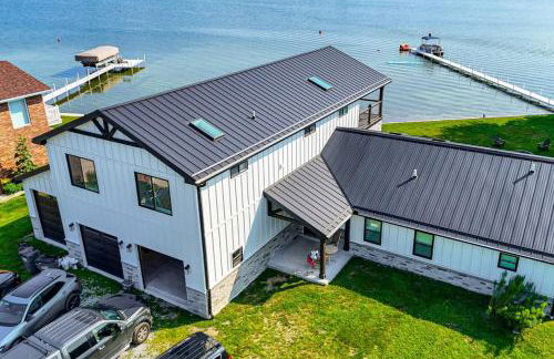 Chapman Lake Retreat with Pier, Fire Pit and Games - Foto 39