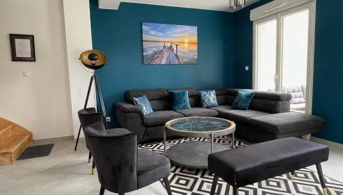 Magnifique villa 12 pers - 6 chambres avec salle de bain privative au Calme - 30 min Asterix - Ecrin de charme - Foto 3