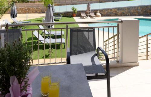 Superior family apartment w/pool dining area - Photo 20