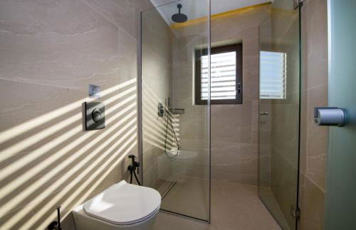 Almi-Cove Hilltop Villas - Photo 28