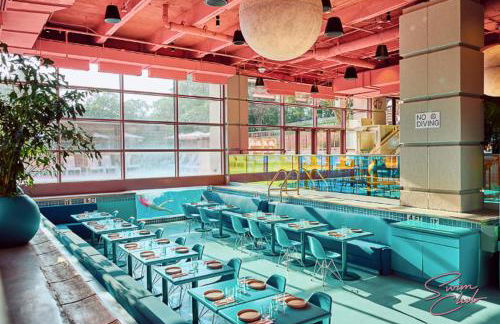 Enjoy DT Newly Renovated & Patio and Free Swim Club by Austin Vacay - Foto 34