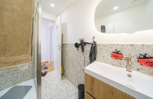 Komsi Group Apartments Genova - Foto 21