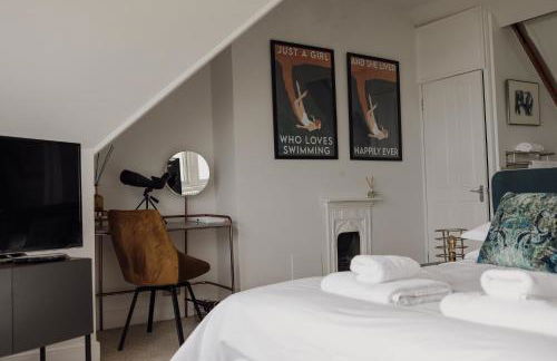 Beautiful 4 Bed Beach House - Foto 33