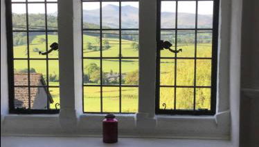 Cosy Arts & Crafts Cottage with stunning views - Foto 5