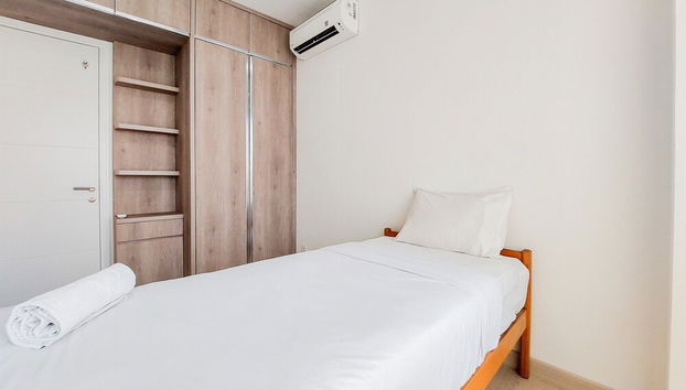 Fancy And Nice 2Br At Lloyd Alam Sutera Apartment - Foto 5, Habitación