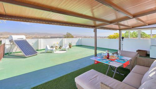 PENTHOUSE NEAR BEACH AND MALAGA TOWN also monthly hire and long term RENTAL CAR AVAILABLE - Foto 3