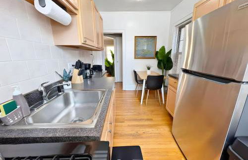 Perfectly Located 1-Bedroom Unit - Hinman D2 - Foto 13