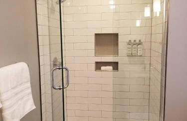 2nd Street -Deck Suite (back entrance) - Foto 8