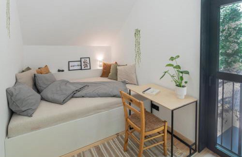 Czarny domek w górach - Foto 17