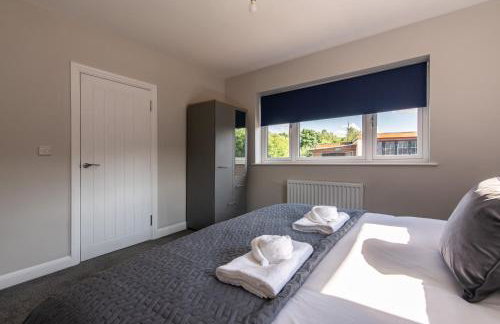 Bagworth House - Spacious 4BR Bungalow in Leicestershire - Photo 11