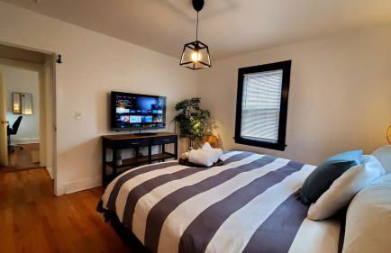 The Blue Sapphire 2BR 2 King beds & ample backyard - Foto 36