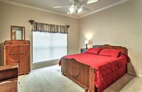 Private Pool Lakefront Harlingen Home - Foto 22