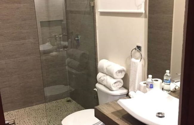 Downtown Suites Cancun - Photo 15