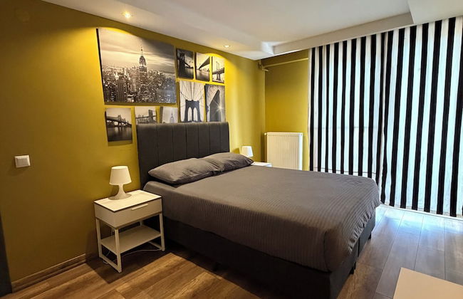 Deluxe Beach Residence - Photo 8