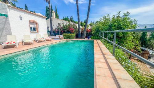 Cd-1383 Three Bedroom Villa With Pool - Photo 4