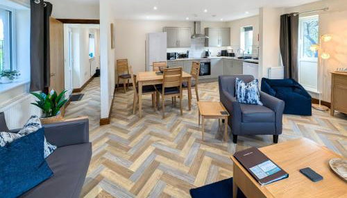 Bay Bungalow - Photo 3