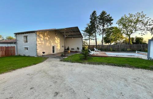 Gîte La Lézardière avec piscine chauffée privative 30 minutes de la Rochelle - Photo 4