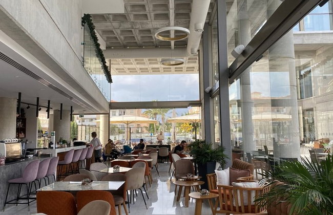 Phaedrus Living Paphos Elysian Escape - Foto 10