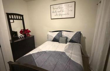 Spacious 3 bedroom 2 bath home in Downtown - Foto 8