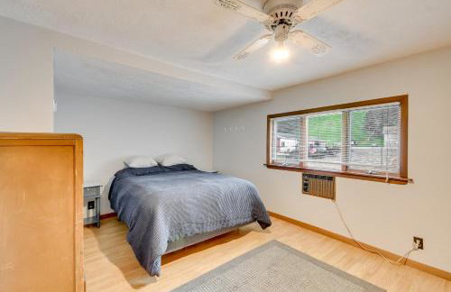 Fishing Pond and Spacious Yard Quiet Home in Sodus! - Foto 25