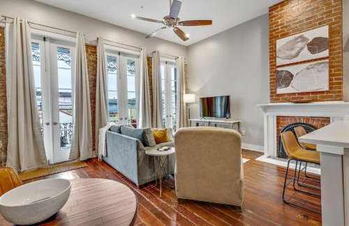 Luxury LGD Condo w Balcony Near Magazine St - Foto 9