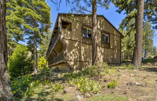 10 Mi to Palisades Tahoe! Condo with Game Room - Foto 23