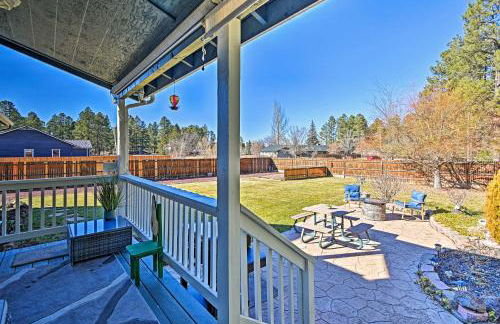 Near Trails, Lakes and Golf Pinetop Home with Deck - Foto 26