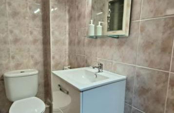 Apartamento Centric para 6 cerca de a playa y el tren - Foto 37