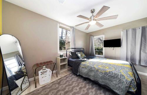 King Bed Creekfront Retreat in Jacksonville - Foto 22