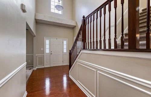 Incredibly Spacious Carmel Home with Fully Equipped Kitchen - 4700 Sq Ft! Sleeps 15! Pet Friendly! home - Foto 18