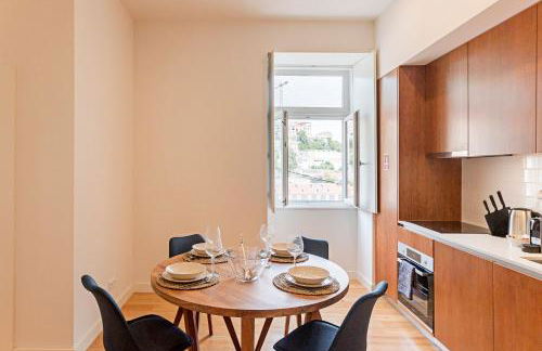 Superb Flat w Balcony and AC by LovelyStay - Foto 26