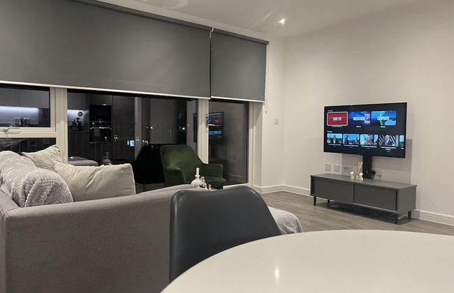 Riverside Retreat in Barking - Photo 30