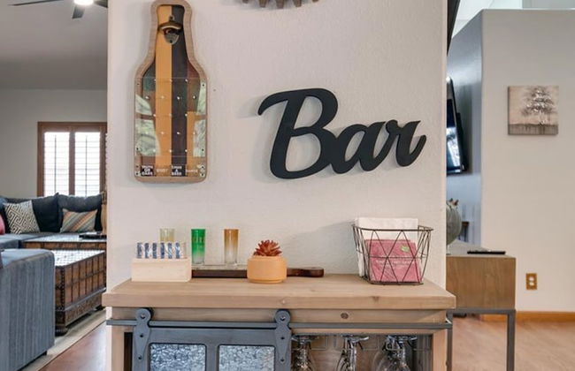 Amenities Galore! Outdoor Living & Lots of Games - Foto 21