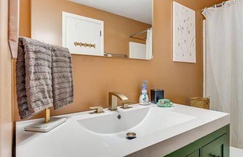 Ski-InandSki-Out Studio at Greek Peak, Pets Welcome! - Photo 19