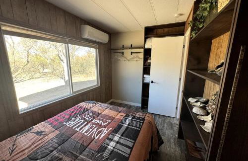 Cozy Creekside Cottage with Deck and Fire Pit in Camp Verde, Arizona - Foto 19