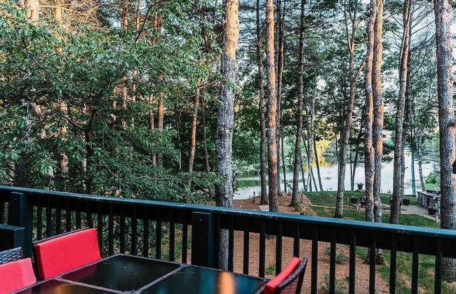 Sunset Chalet-amazing Views Private hot tub - Photo 45