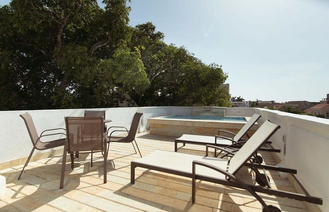 w Sophisticated 3BR House w AC in Cartagena - Photo 26