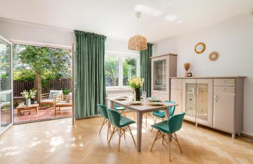 Warm & cosy 2-store 3-BR House with fireplace, living room, garden, terrace, balcony & parking 30 minutes from Warsaw Centre - Foto 43