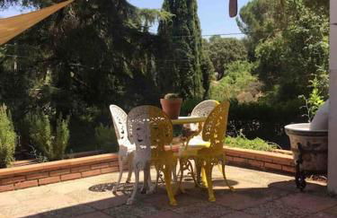 Chalet con piscina en la naturaleza - Foto 18