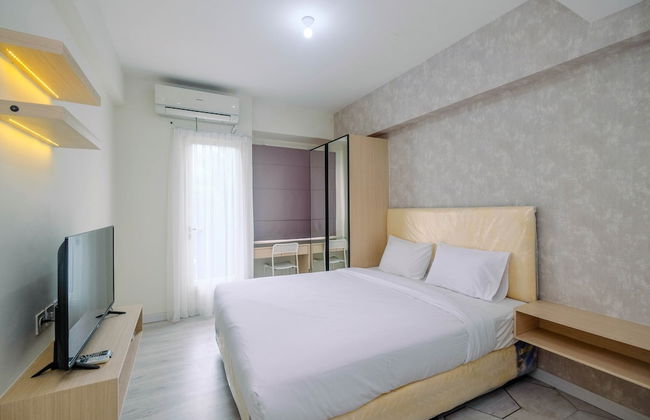 Graceful Studio Room At Podomoro Golf View Apartment By Travelio - Foto 1