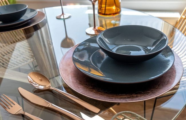 The Penthouse By Pureserviced - Photo 3