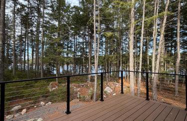 Contemporary Lakehouse in Lakeville - Foto 42